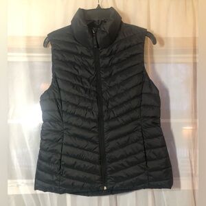 Black Old Navy Vest 
Size M